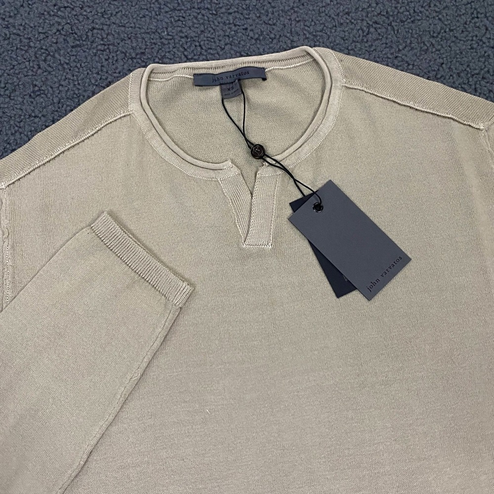 $228 John Varvatos Henley Shirt Mens XS Notch Neck Knit‎ Sweater Lightweight